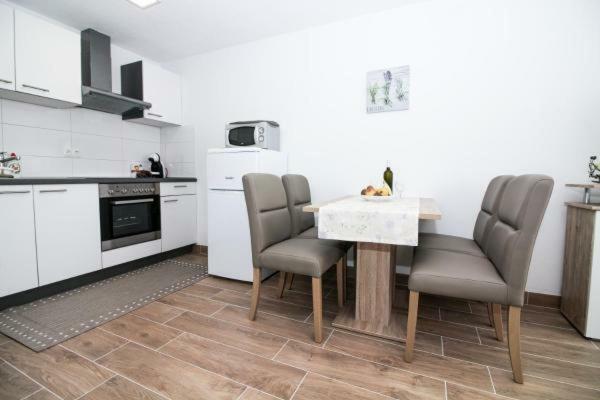 Ferienwohnung Mara Rogoznica  Exterior foto
